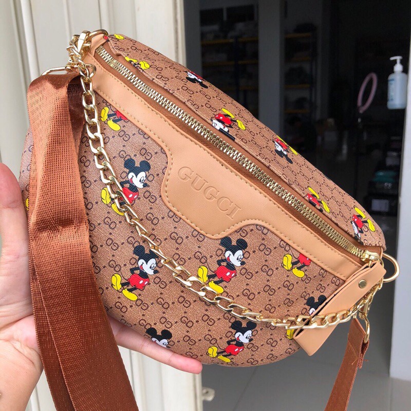 Sling Bag GUCCI Mickey Mouse Chain Terbaru untuk Wanita