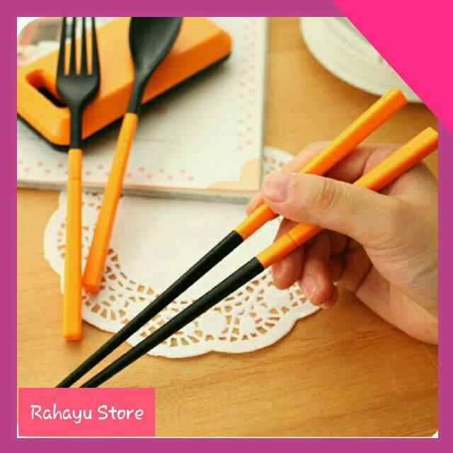 RS Set Alat Makan Sendok Makan Sendok Garpu Sumpit Sendok Travel Set Peralatan Makan Sendok