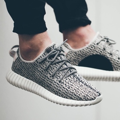 ADIDAS YEEZY BOOST 350 V1 TURTLE DOVE AQ4832