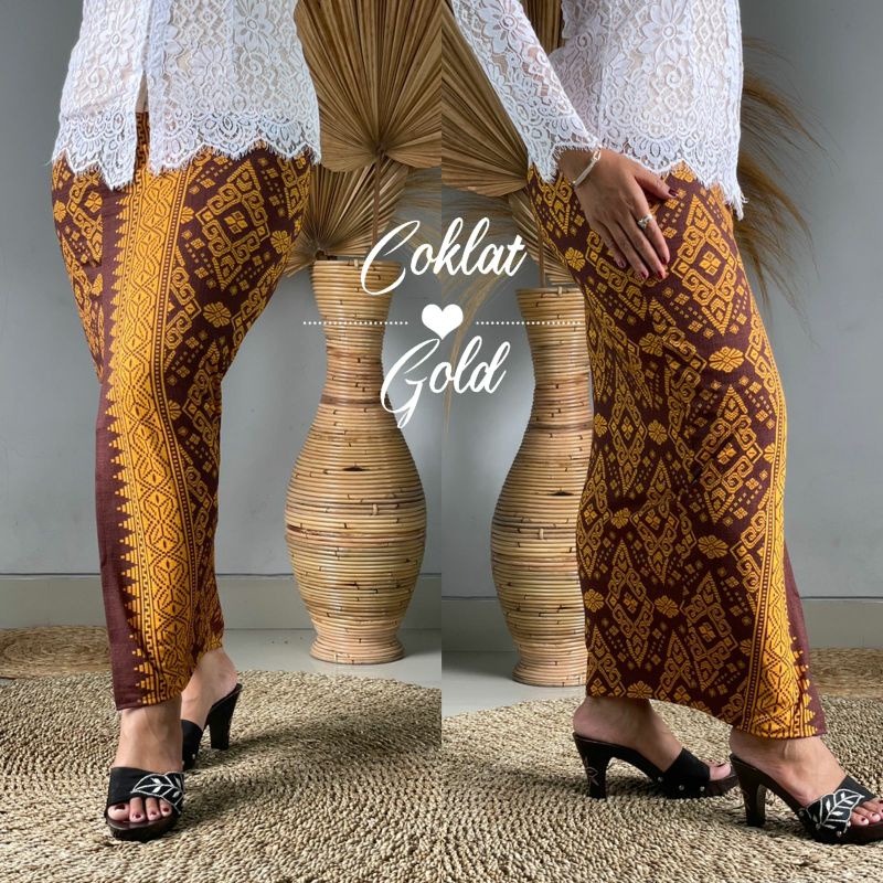 kamen Jaguar serat motif batik cantik