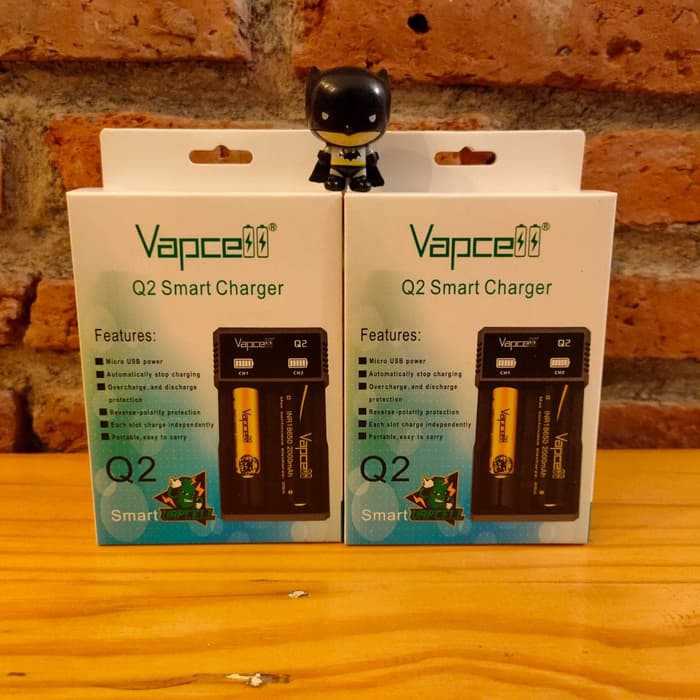 Authentic charger vapcell Q2 smart charger dual slot 2A