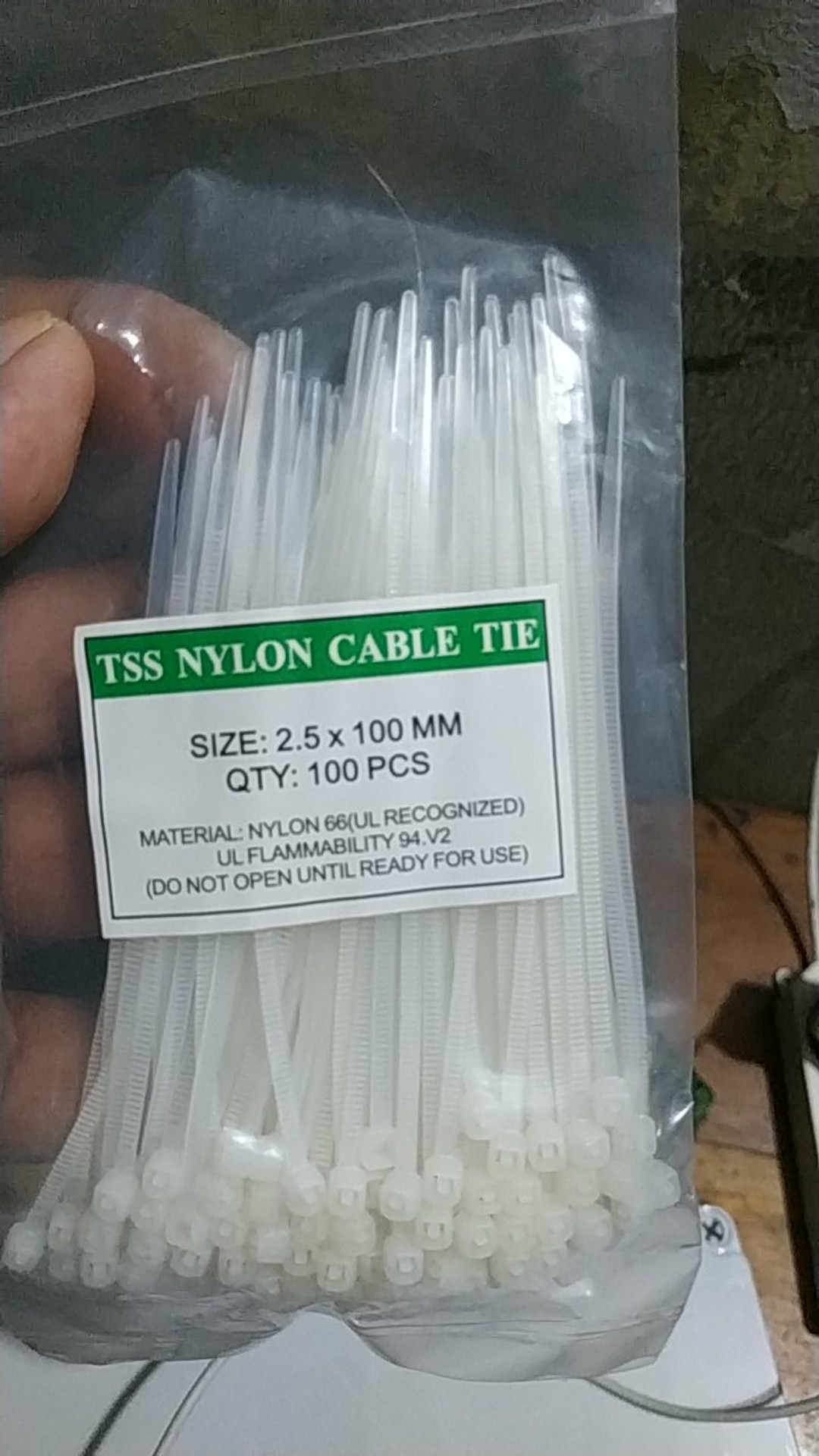 Kabel Ties Tss (2.5 X 100mm) Putih