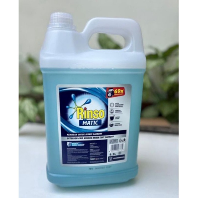 Rinso Matic Profesional Deterjen Laundry Kiloan 4.5 L Jerigen