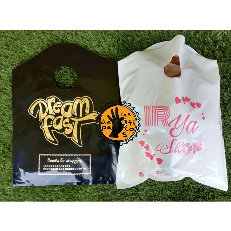 

PLASTIK KEMASAN PE GUNUNG 30X40 UNTUK DISTRO/PACKAGING TOKO ONLINE SHOP/SEPATU, DLL