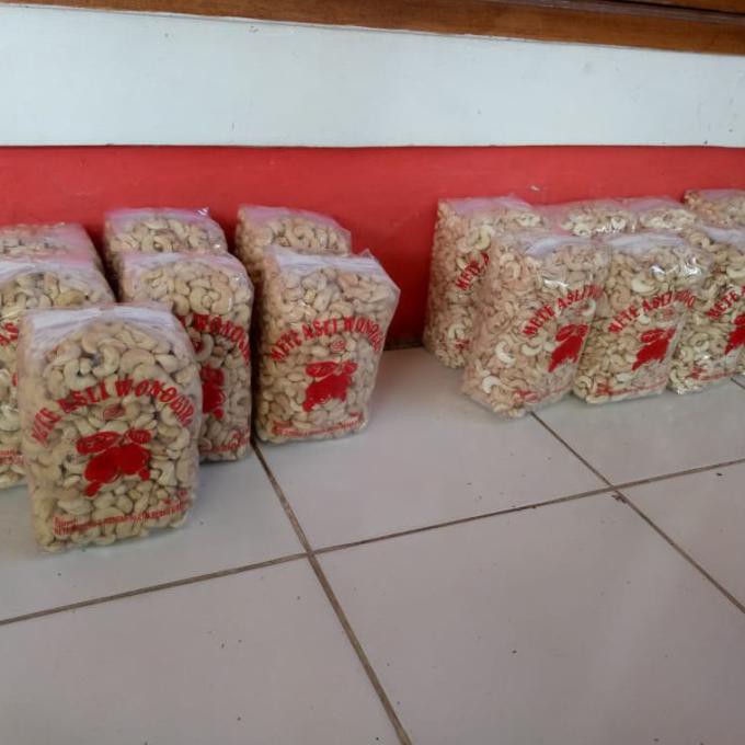

TERBARU KACANG METE KACANG MEDE MENTAH ASLI WONOGIRI 1 KG