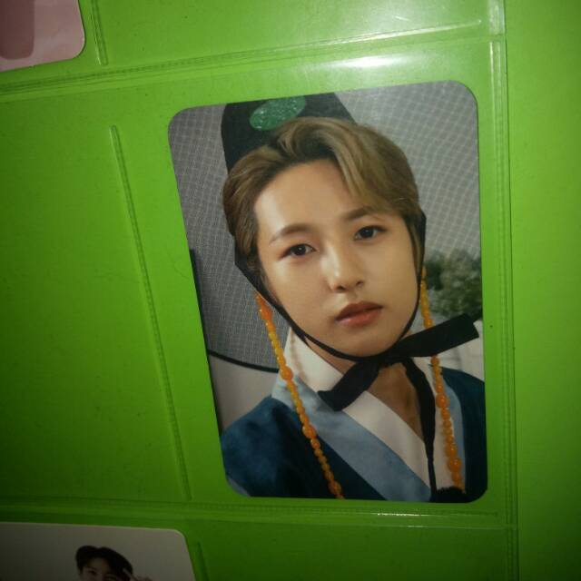 [BOOKED] PC PUFF RENJUN