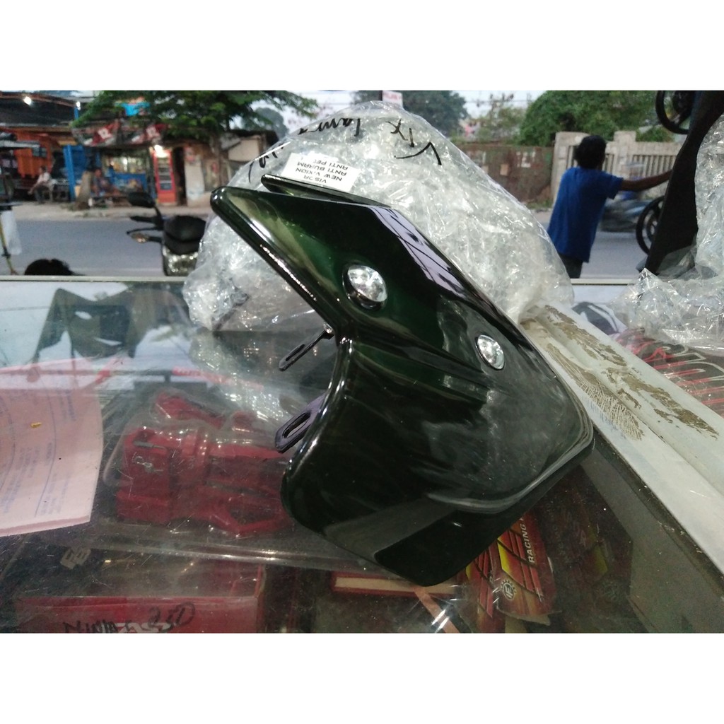 VISOR VIXION LAMA - VIXION KE 2 LAMPU OVAL kaca windshield plus breket VIXION LAMA