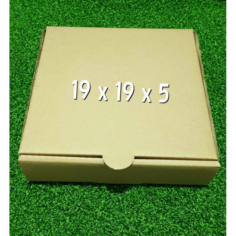 

Eflute /kardus BOX PIZZA uk. 19x19x5 cm. min order 20 pcs