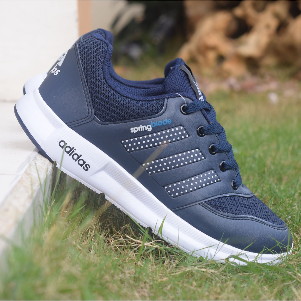 SEPATU SPORT ADIDAS SPRINGBLADE NAVY