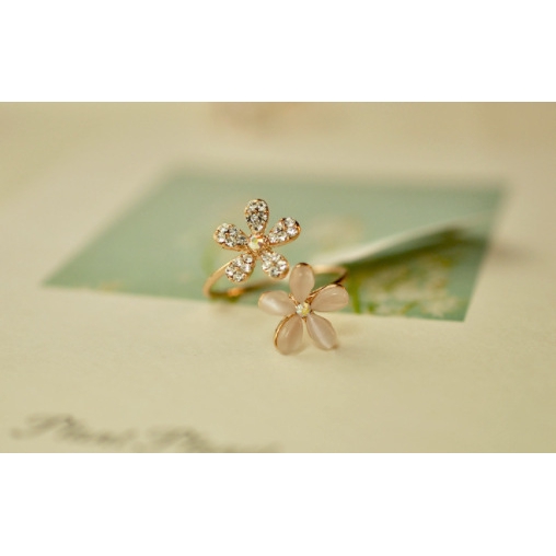 Cincin terbuka cincin baru versi Korea dari cincin bunga lima daun perhiasan fashion Korea