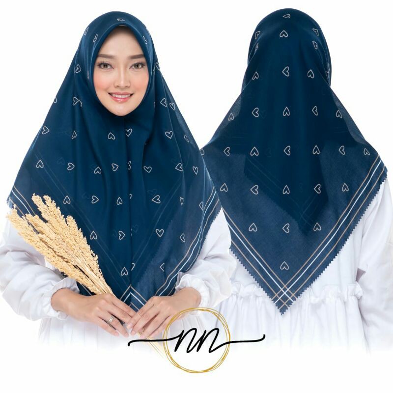 hijab segi empat navy motif .
