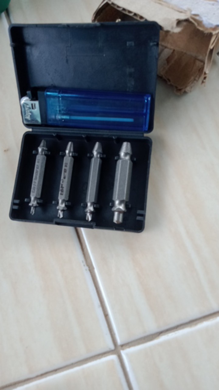 4pcs Pelepas Sekrup Baut Rusak/slek / Extractor Drill Bits / Speed Out