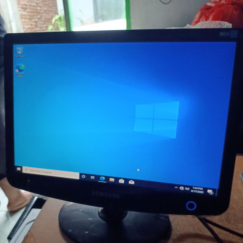 monitor lcd komputer 17 kotak lengkap kabel