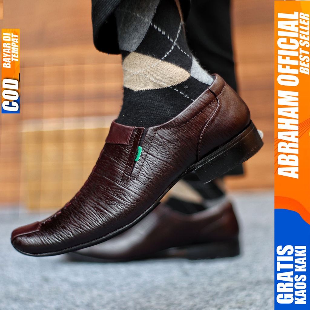 Sepatu Pantofel Pria Hitam Kulit Asli Casual Formal Pantopel Kerja Kantor Kondangan Guru Pesta vantopel Pentopel Fantofel Fashion Shoes Terbaru Murah Kekinian Original CALVIN ABRAHAM