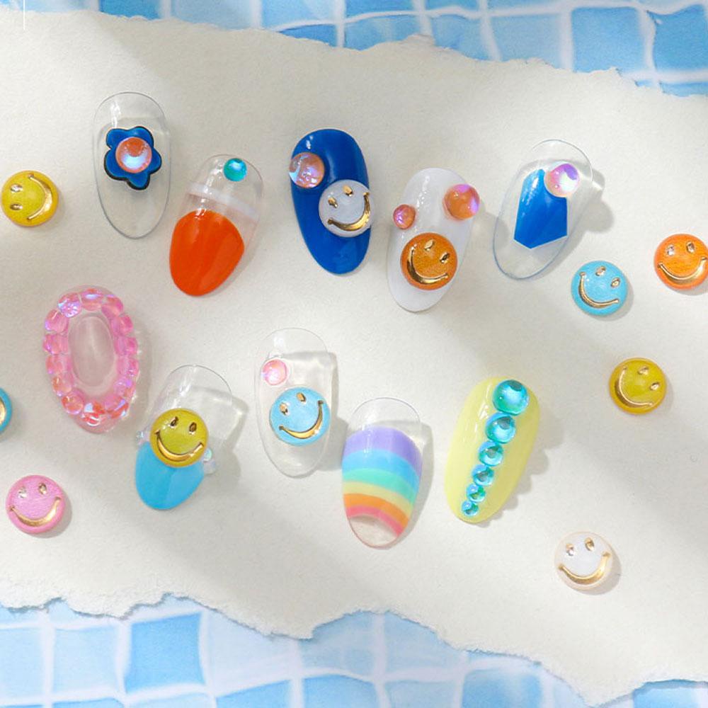 NEEDWAY Perhiasan Kuku Smiley Face Gaya Jepang Timbul Tiga Dimensi Bunga Matahari DIY Nail Art