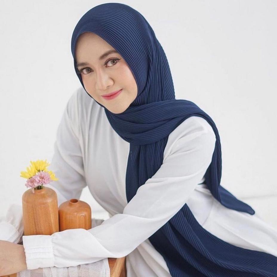 Langsung Beliii.. spy-hijab pashmina plisket full ceruty baby doll premium//pleated shawl ukuran 180