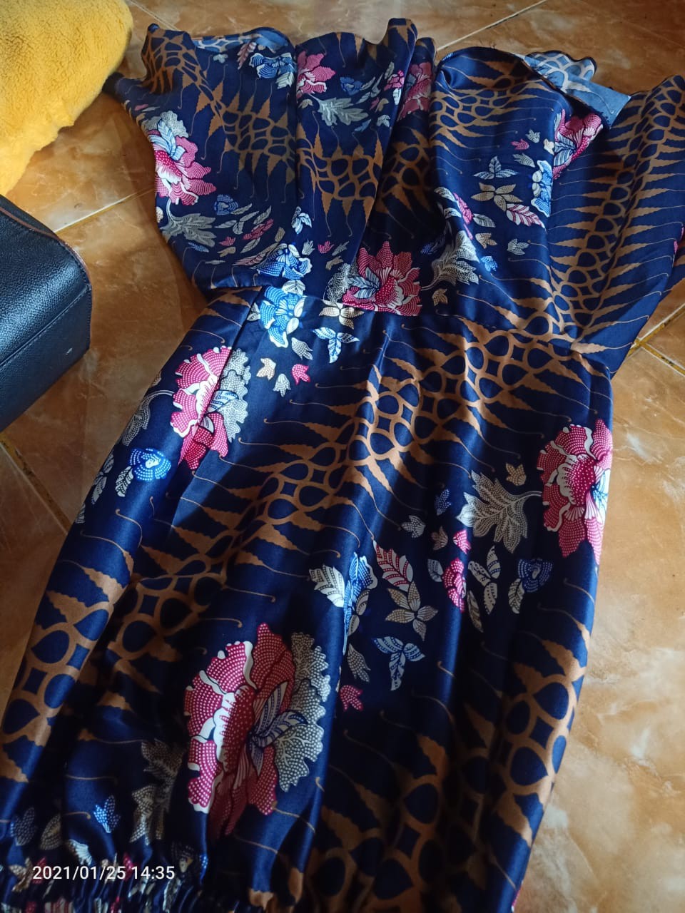 Kebaya Pinguin Brukat Anak