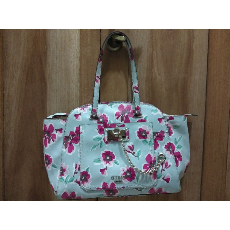 Tas Wanita Preloved Second Branded Original Guess