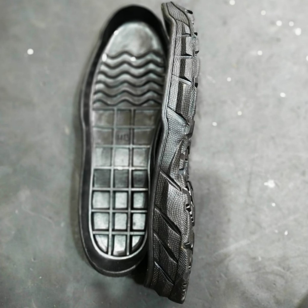 Outsol Weba Bahan Karet Berkualitas Anti Slip Kuat Dan Kokoh Untuk Sepatu Boots PDL