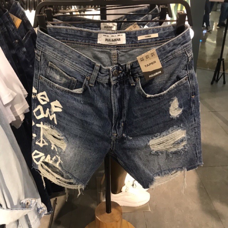 Jastip Celana pendek Man Pul&Bear