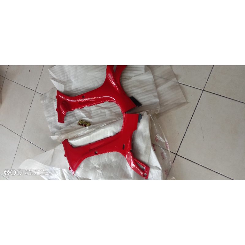 sayap dalam f1zr merah original