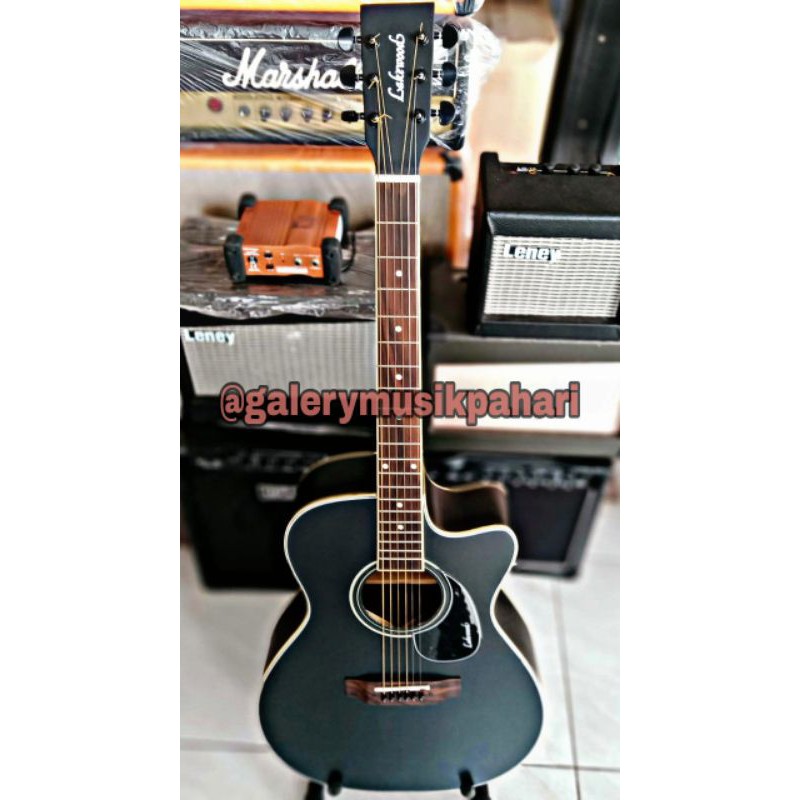 Lakewood Accoustic Guitar