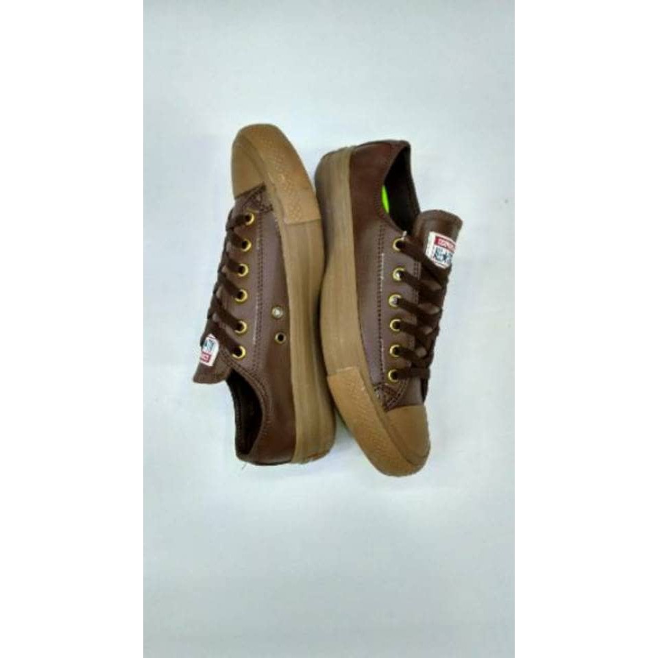 Sepatu Basket KuliahSepatu Converse All Star Leather Grade Original / cowok cewek