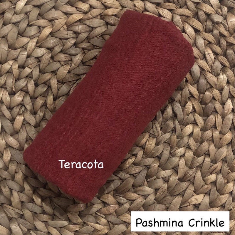 Pashmina crinkle Part 1 Hijab pasmina kusut Lavanya By Azzara-Teracota