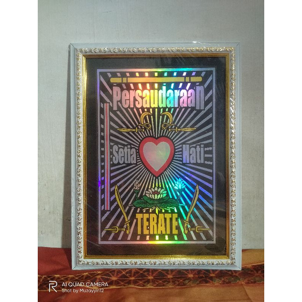 Figura PSHT Hologram Kaca Keren (Pecah Uang Kembali)