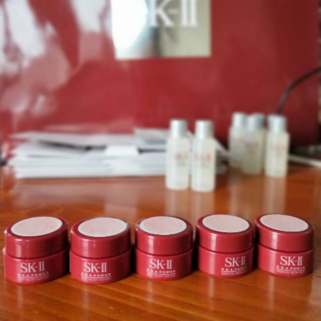 RNA power airy milky lotion skii RNA SK-II