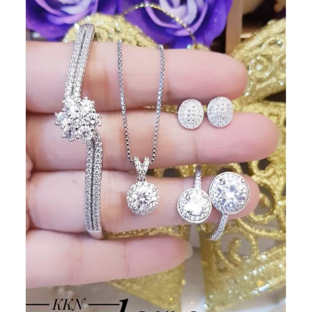 (JUL) Set Perhiasan Lapis Emas Xuping Gelang Anting Kalung Cincin Permata Silver Mewah Titanium Asli