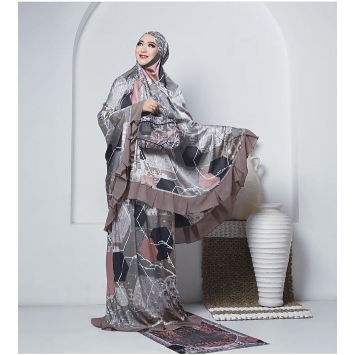 Motif Hawa Player Sopiah Mukenah