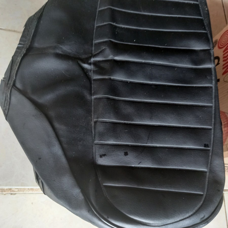 Kulit Sarung Jok Sadel Yamaha LS3