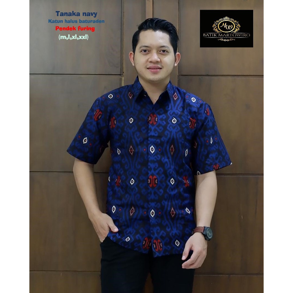 TANAKA NAVY MARTOWIRO KEMEJA BATIK PRIA SOLO LENGAN PENDEK PANJANG LAPIS FURING PROBOSETO HIJAU DAFINAH LAWASAN SETYO PRABU CITRA AYU PUJANGGA ARINDA KANGEN KAMULYAN DWI REKTA OPO PINK CITRA MAS ARGO LAWU PEKSI KEMBAR PARANG LASEM SAPTHA KEJAYAN SIDOMUKTI