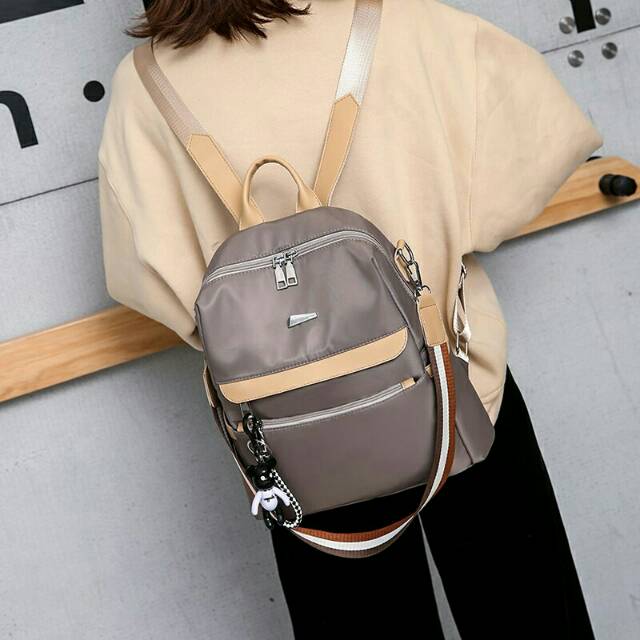 Tas Ransel Batam Wanita Cantik Import Stylish Backpack Korean Nilon Glossy Free Gantungan