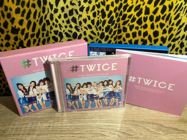 TWICE  LIMITED EDITION #TWICE A VER UNSEALED