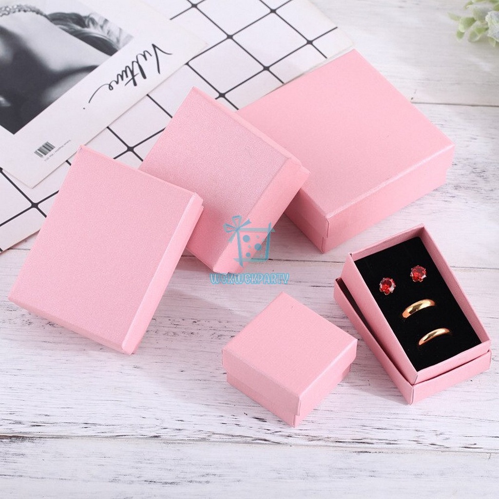 

BOX EKSKLUSIF PERSEGI | Gift Box - Hard Box - Kotak Kado - Kotak Hadiah - Retangle Cardboard Box