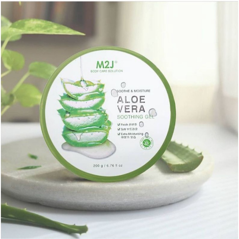 M2J ALOE VERA SOOTHING GEL