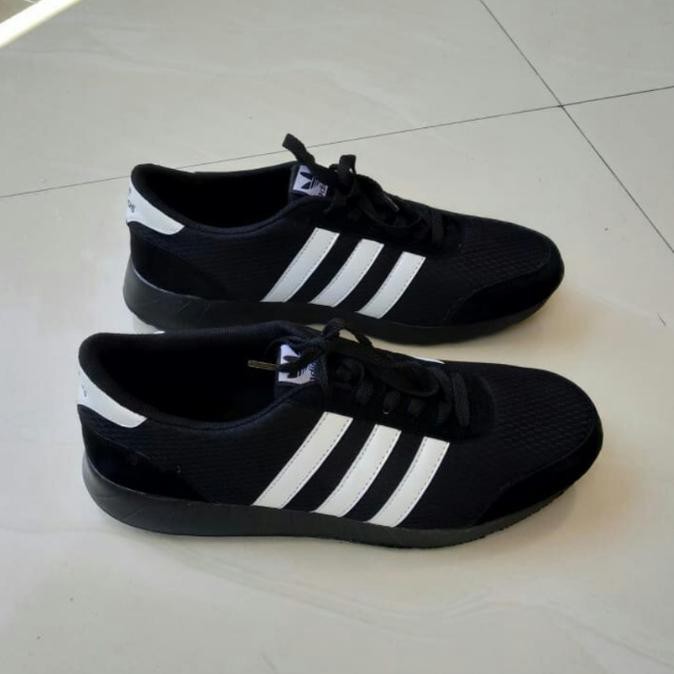 TERLARIS SEPATU KETS OLAHRAGA SNEAKER HITAM ADIDAS PRIA UKURAN JUMBO BIG SIZE - Hitam, 44