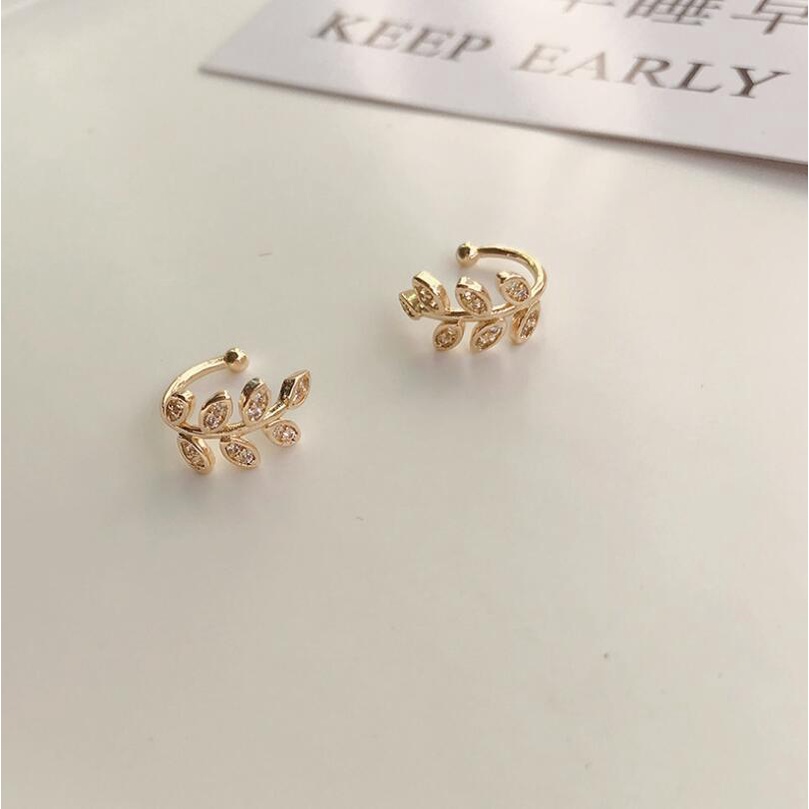 Anting Klip Daun Berlian Fashion Wanita Emas Baja Titanium Clip Earrings