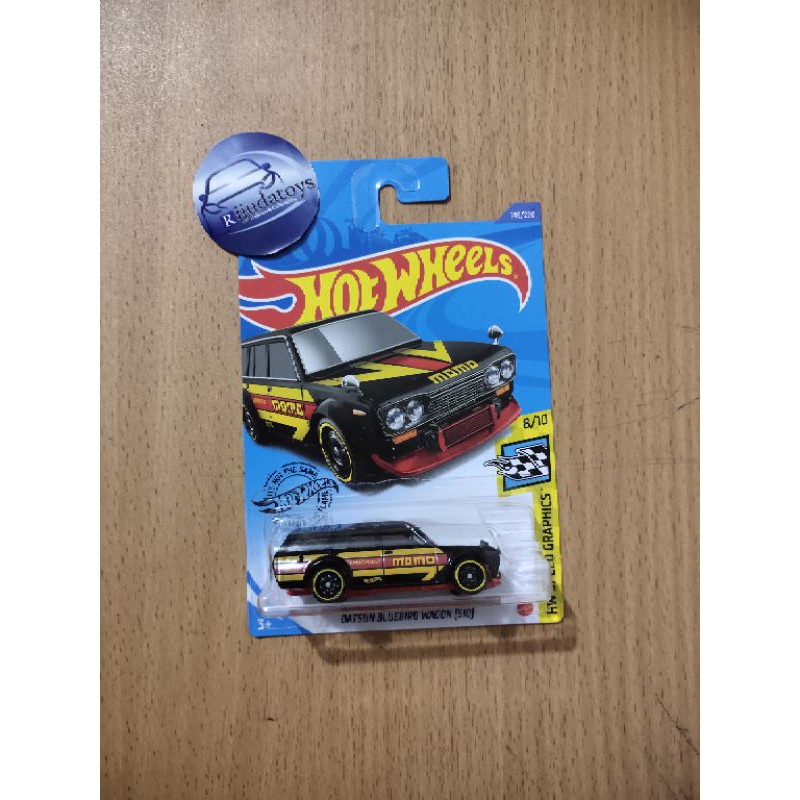 Hotwheels Datsun Bluebird Wagon 510 - momo hitam
