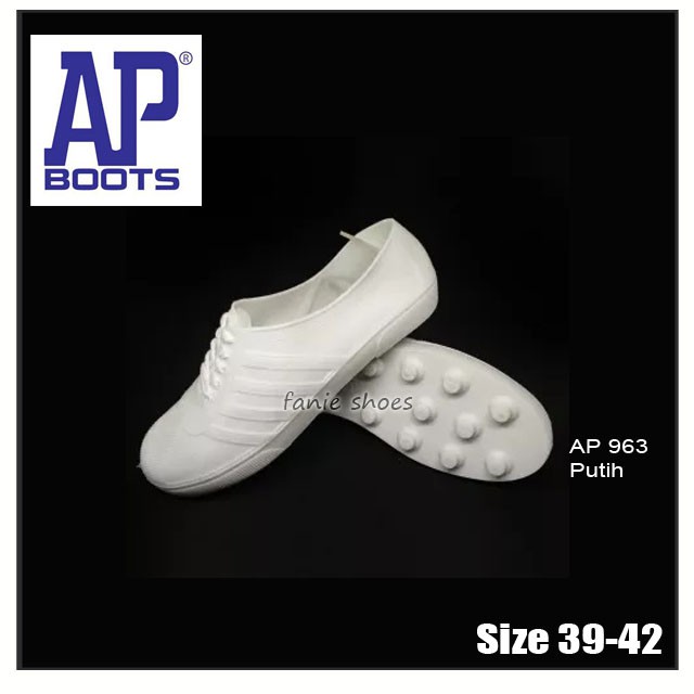 AP 967 963 39-42 Hitam Putih / Sepatu Pool Bola Tani Kebun Outdoor / Sepatu Karet / Sepatu Tahan Air