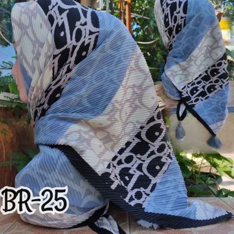 Sangat Nyaman.. SEGIEMPAT PLISKET MOTIF JAMBUL BRANDED / JILBAB SEGIEMPAT PLISKET / SEGIEMPAT PLISKE