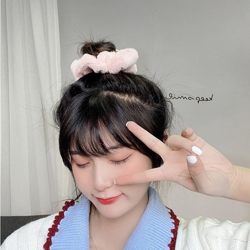 [COD] IKAT RAMBUT BULU JUMBO IKAT RAMBUT KOREA SCRUNCHIE MODEL BARU ALA KOREA WARNA CANTIK JUMBO