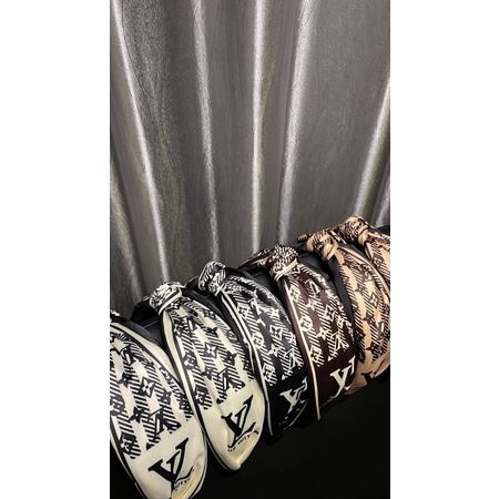 bando bandana motif Lv