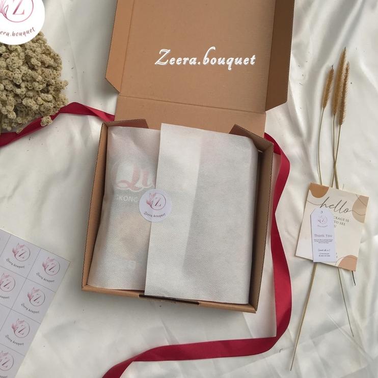 

Penjualan Terbaru Snackbox/gift box [Include: packing + kartu ucapan]