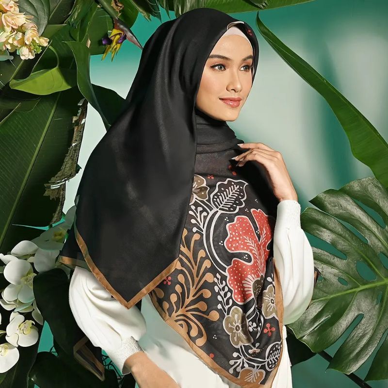INCLUDE BOX GIFT EXCLUSIVE GAYATRI BATIK MANDJHA IVAN GUNAWAN
