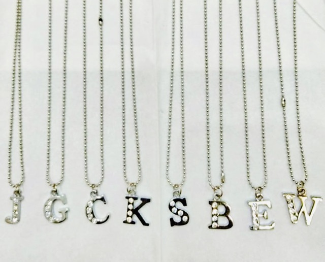 Kalung alphabet / kalung huruf / kalung inisial / stenles /