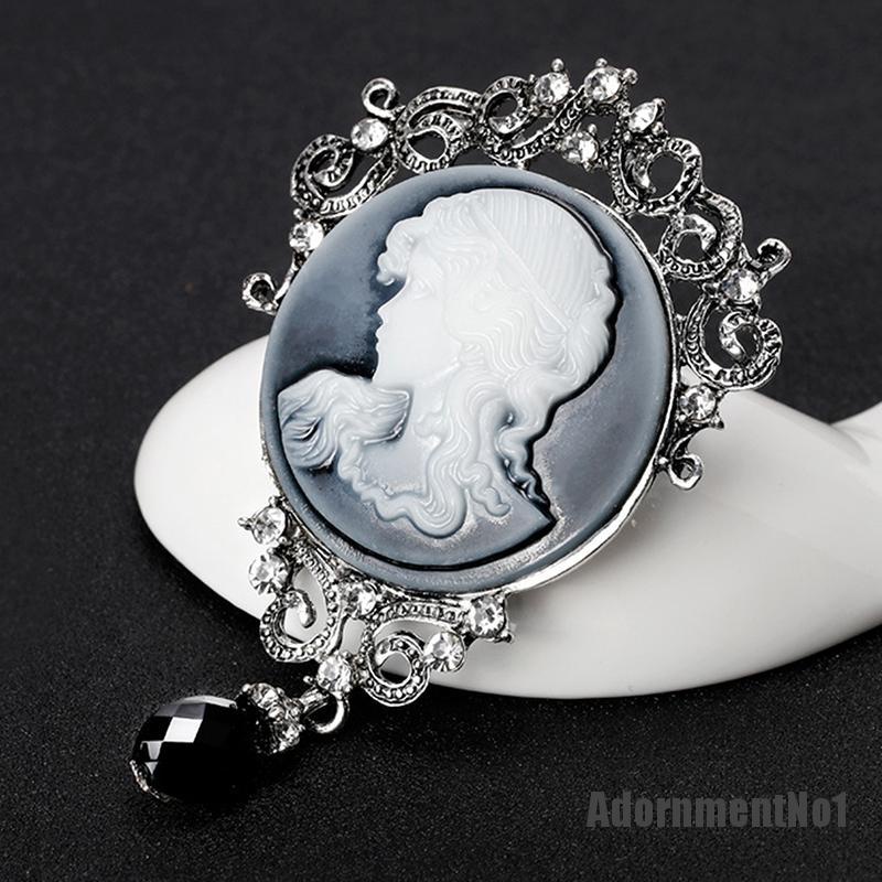 (Adornmentno1) 1pc Bros / Pin Gaya Victoria Motif Cameo Aksen Kristal Untuk Aksesoris Wanita / Pesta Pernikahan