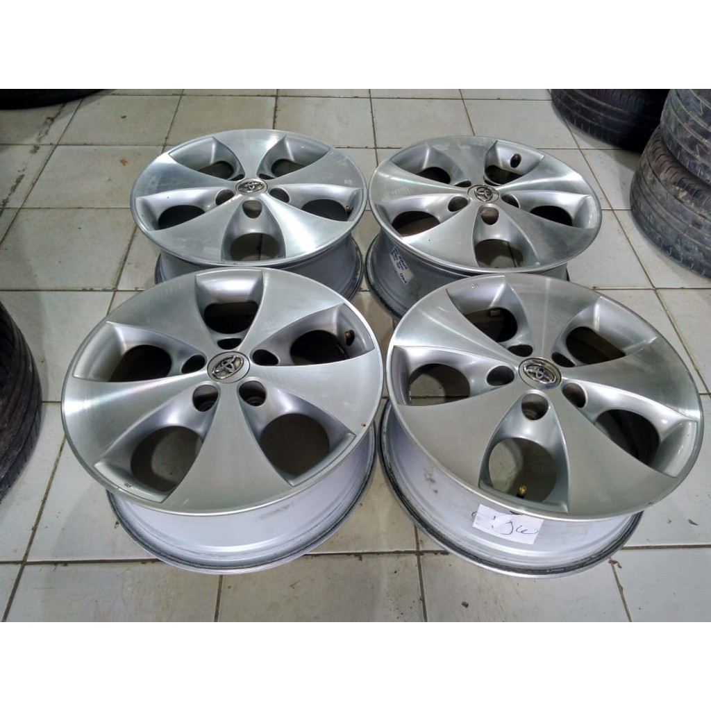 Pelek-Velg Oem Mobil Alphard Ring 17 untuk Inova Ertiga Luxio Grand Max